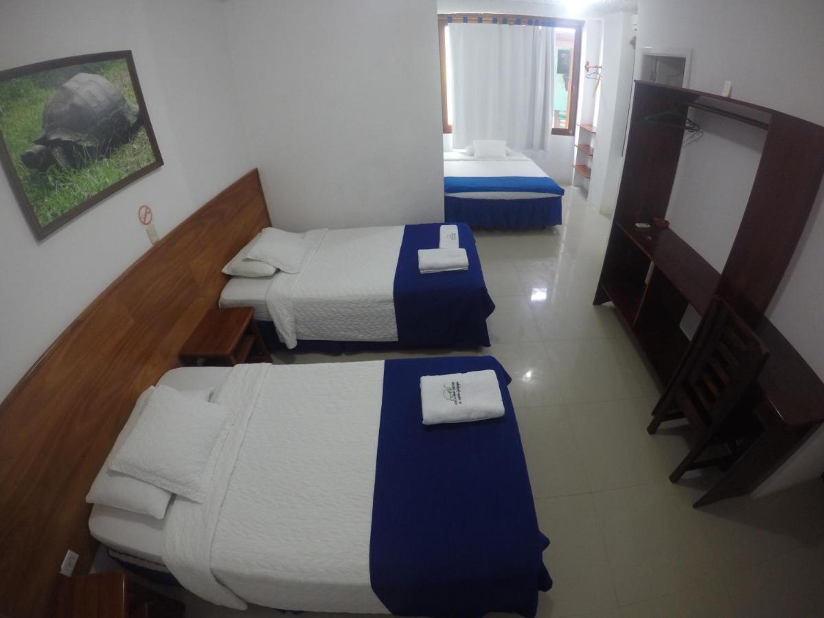 Hotel La Gran Tortuga - ᯤ Starlink Puerto Villamil Eksteriør bilde