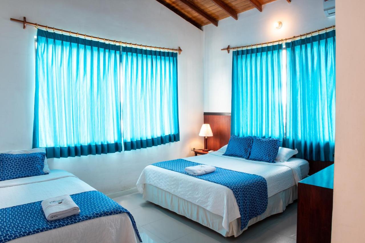 Hotel La Gran Tortuga - ᯤ Starlink Puerto Villamil Eksteriør bilde