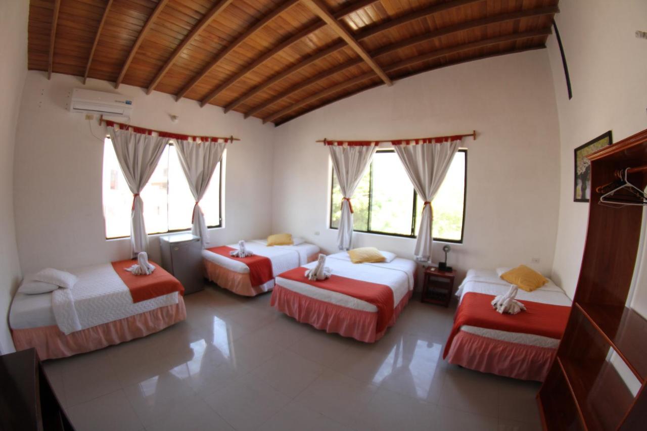 Hotel La Gran Tortuga - ᯤ Starlink Puerto Villamil Eksteriør bilde