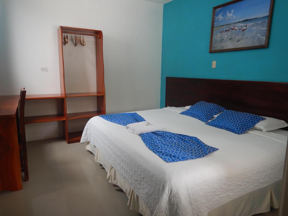 Hotel La Gran Tortuga - ᯤ Starlink Puerto Villamil Eksteriør bilde
