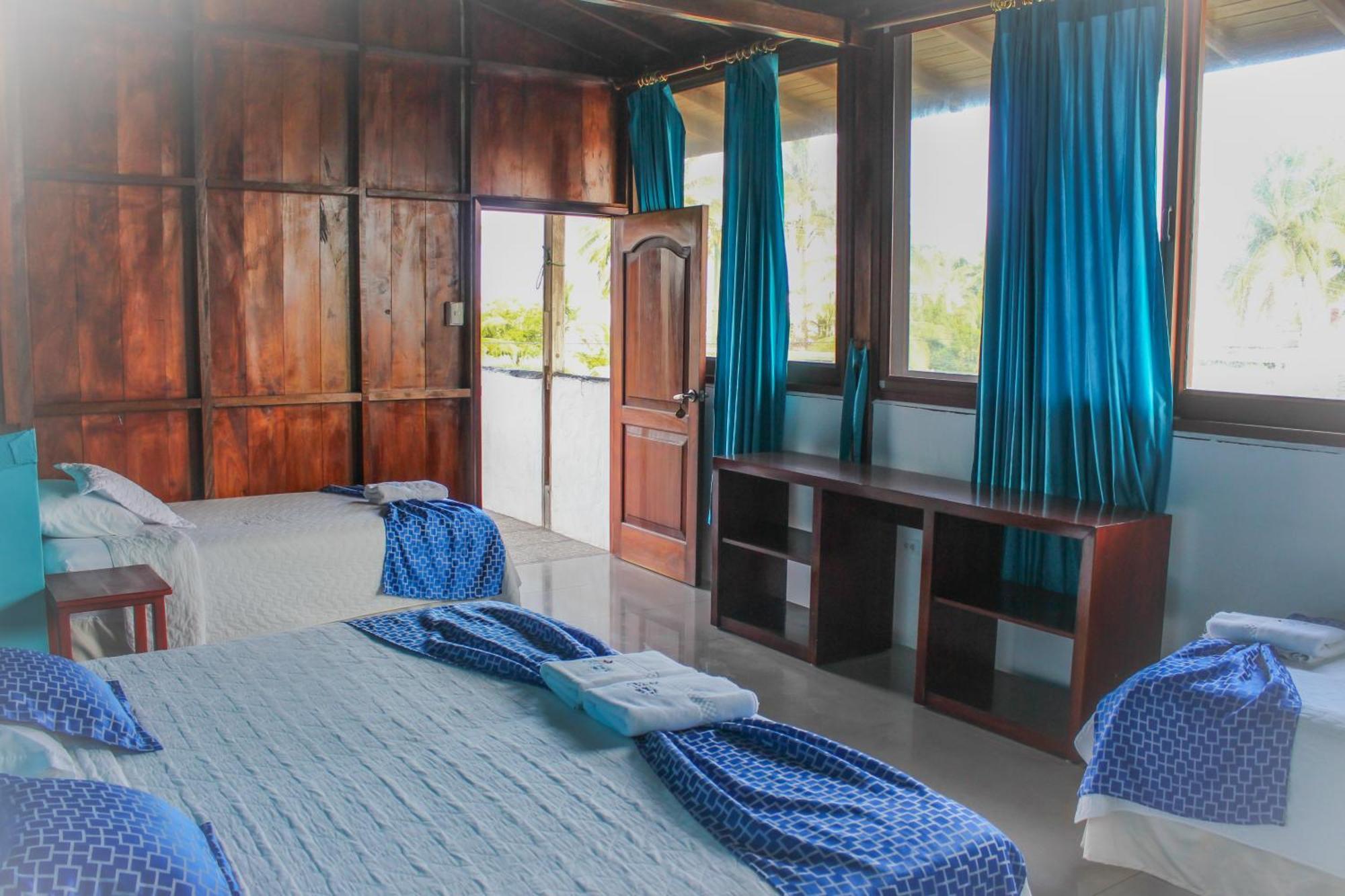Hotel La Gran Tortuga - ᯤ Starlink Puerto Villamil Eksteriør bilde
