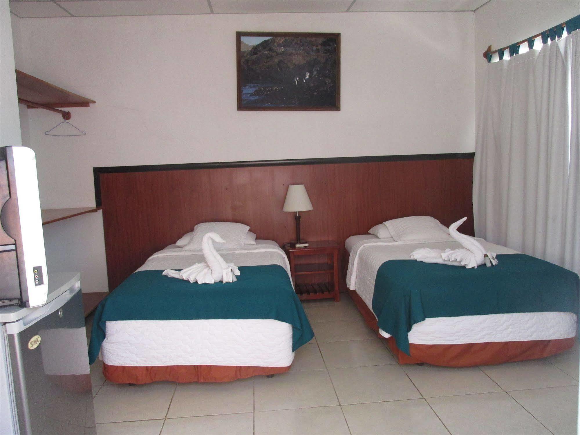 Hotel La Gran Tortuga - ᯤ Starlink Puerto Villamil Eksteriør bilde