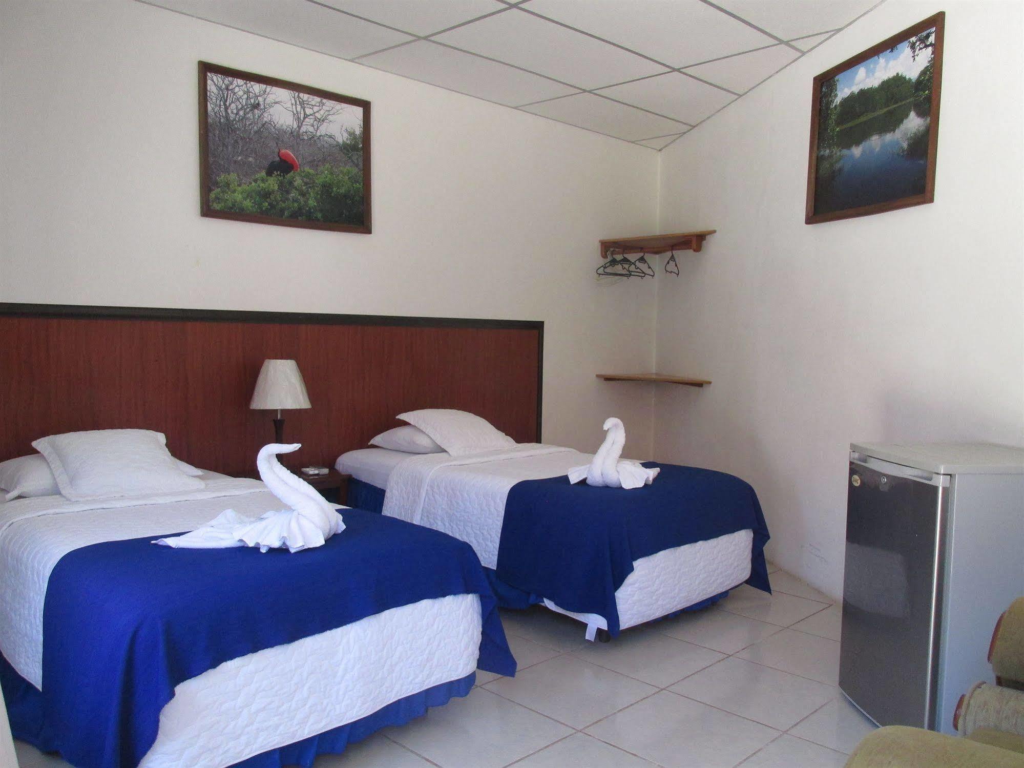 Hotel La Gran Tortuga - ᯤ Starlink Puerto Villamil Eksteriør bilde